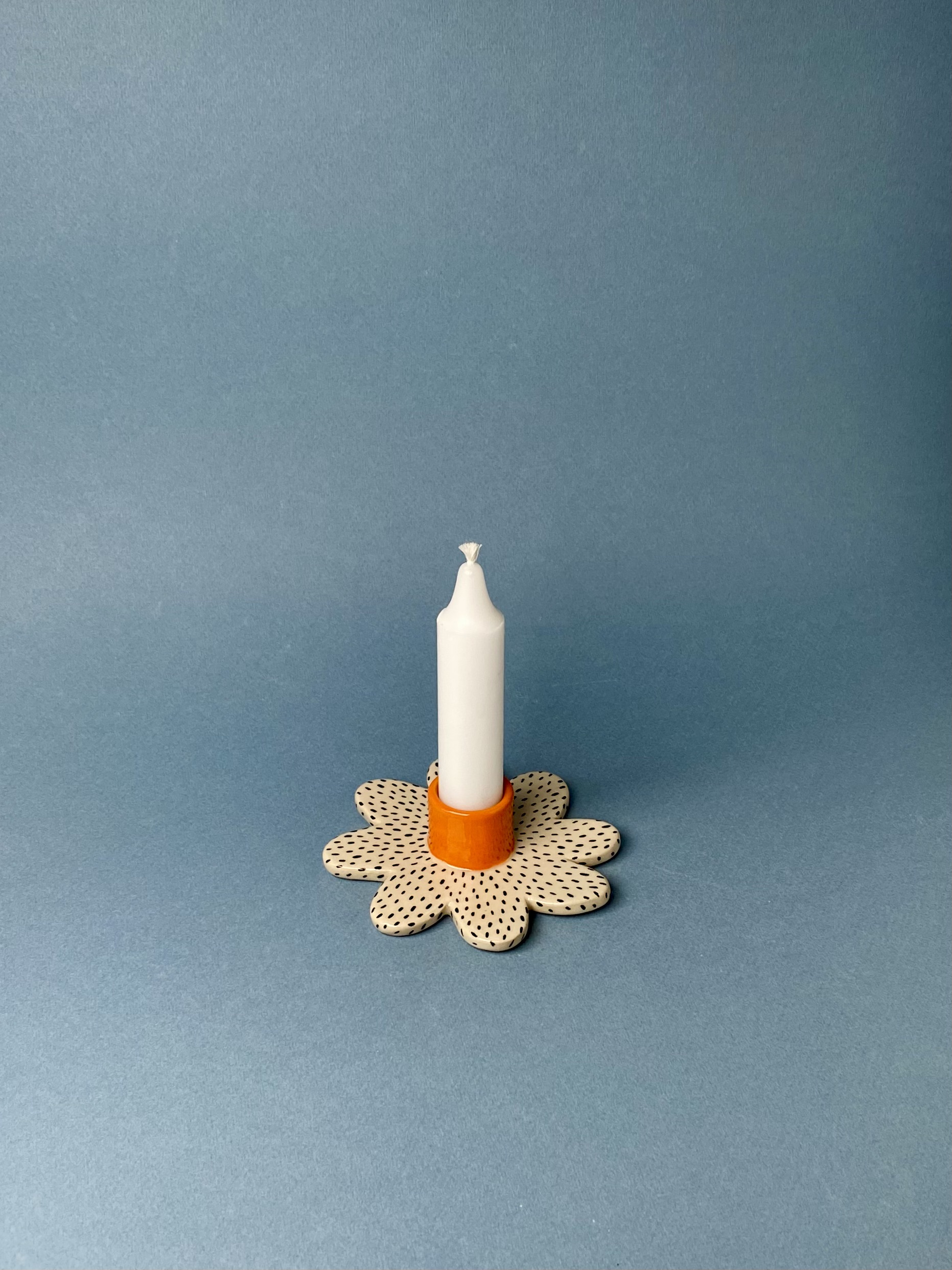 Daisy Candle Holder